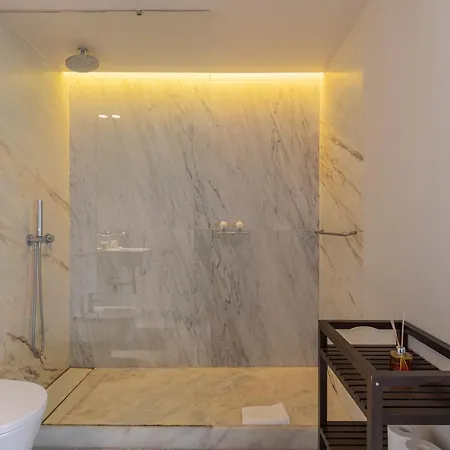 8 Building 403 T2 - River & Garden View Apartamento