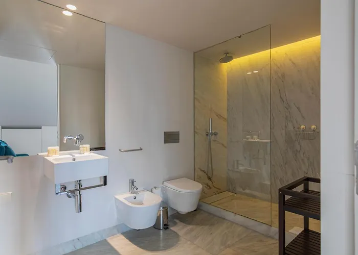 8 Building 403 T2 - River & Garden View Apartman Lisboa
