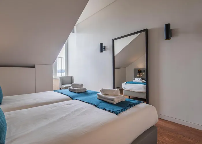 8 Building 403 T2 - River & Garden View Lisboa